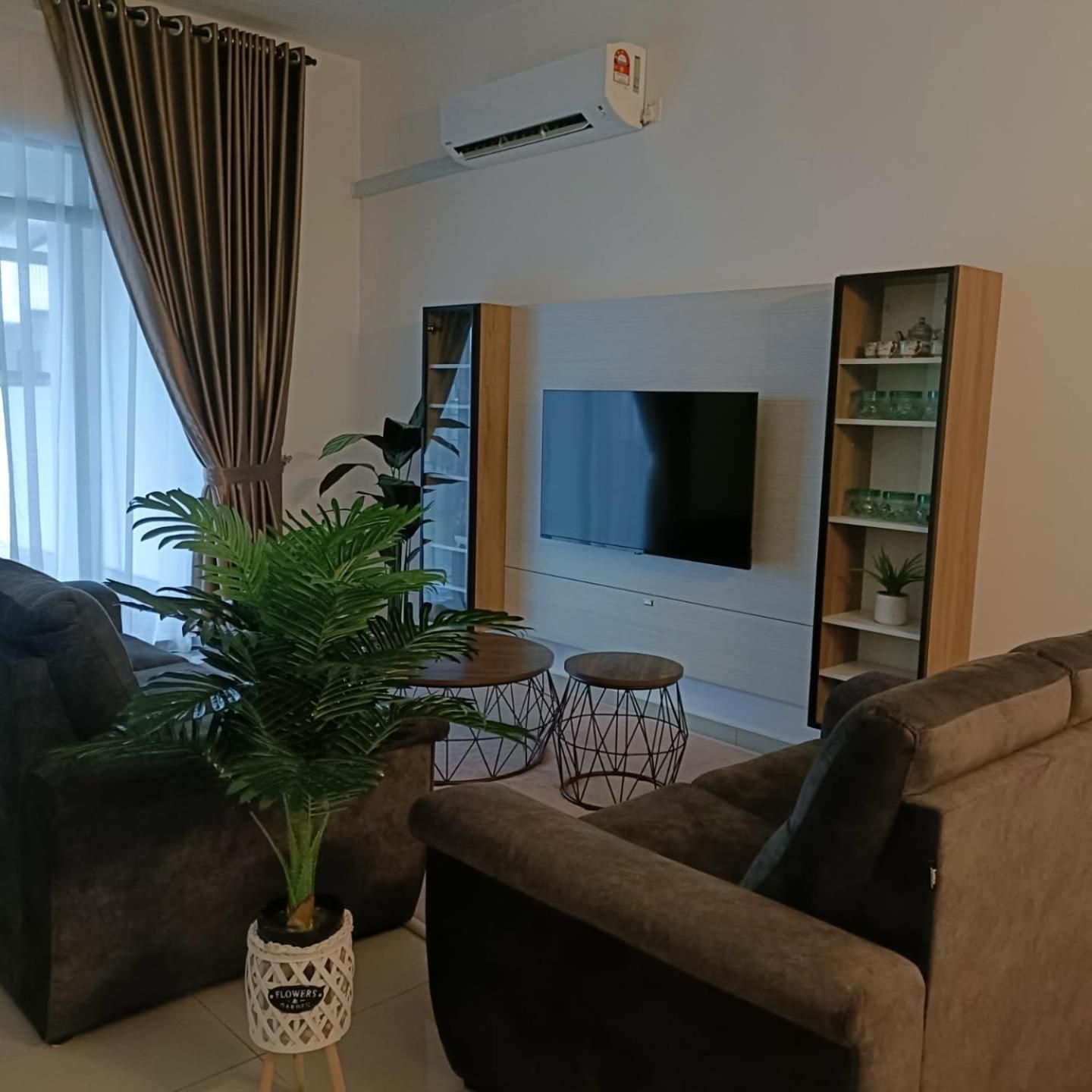 שאה אלאם Homestay Idamanku מראה חיצוני תמונה